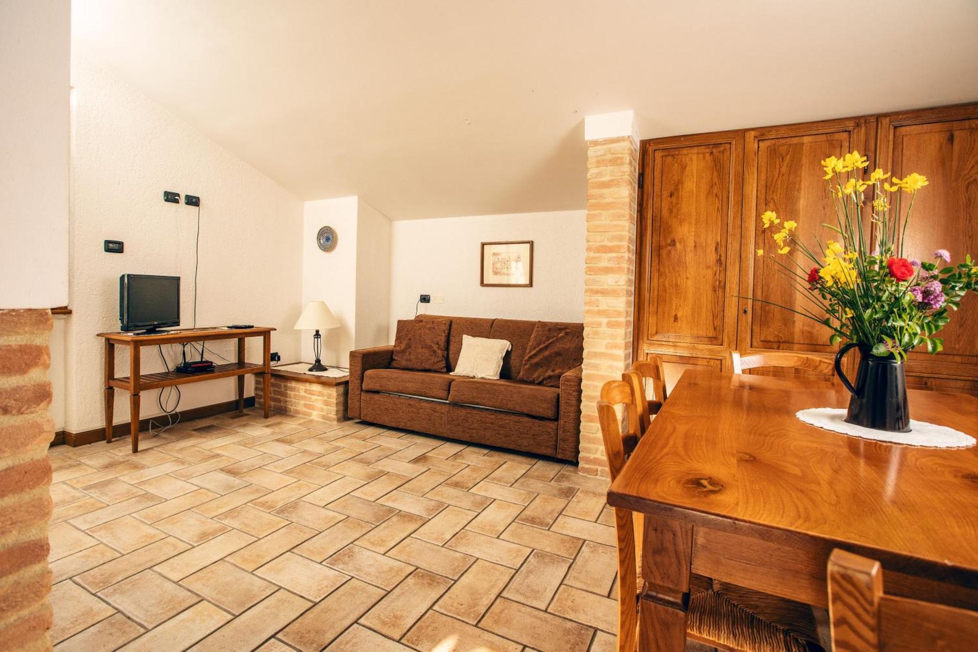 Cerqua Rosara Residence Valtopina Ruang foto